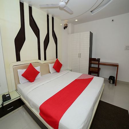 Oyo 7367 Hotel Dessert Palm Гвалиор Екстериор снимка